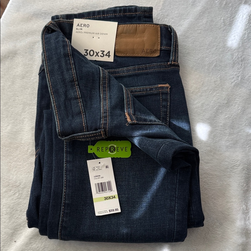 NWT Aeropostale Slim Jeans Aero 2 Premium Air Denim  Womens Size 30/34